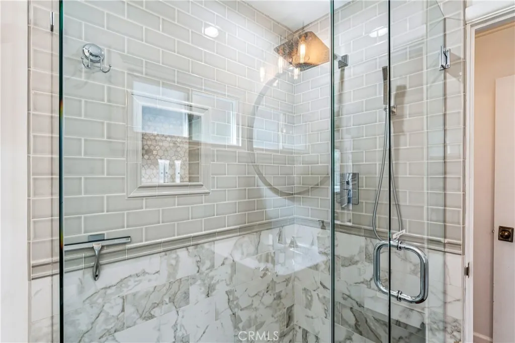 Additional image 101 of 28898 Palisades Dr, Lake Arrowhead, CA 92352