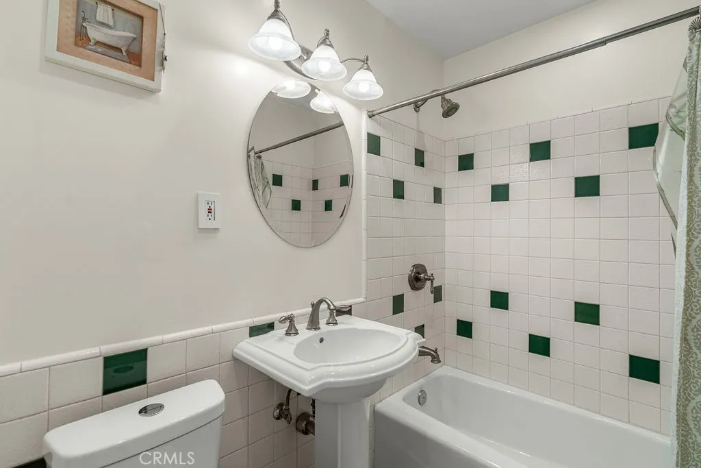 Additional image 41 of 5039 W 132nd Street, Hawthorne, CA 90250