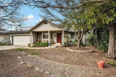 18722 Spyglass Road, Hidden Valley Lake, CA MLS: LC25044842