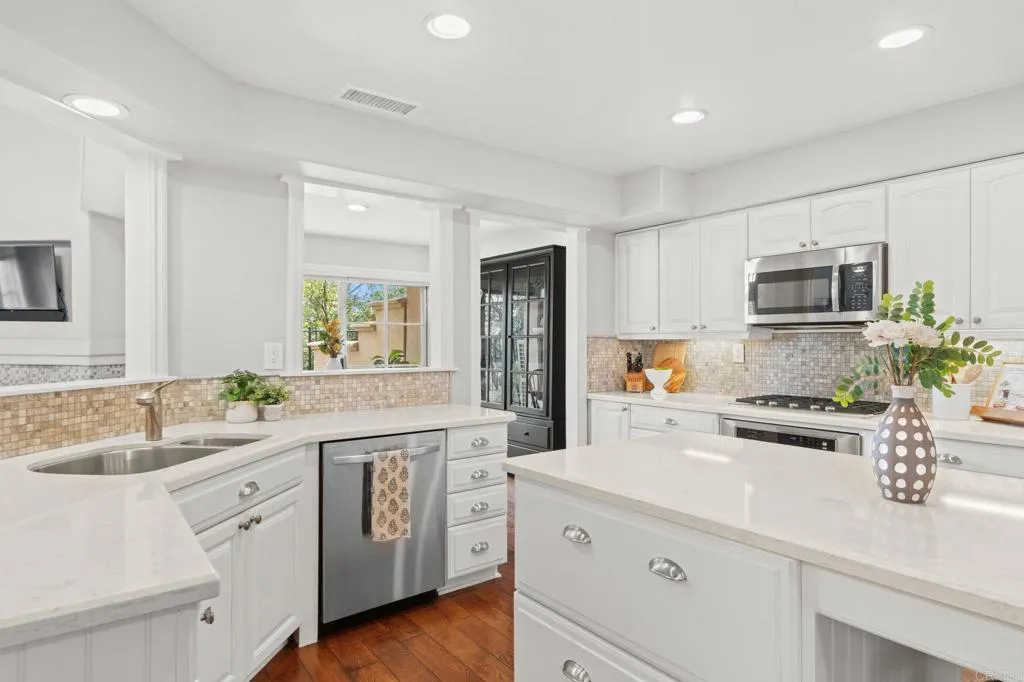 Additional image 52 of 12041 Tivoli Park Row Unit 1, San Diego, CA 92128