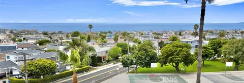 330 Hollowell Avenue, Hermosa Beach, CA 90254 - MLS#: PV24087813