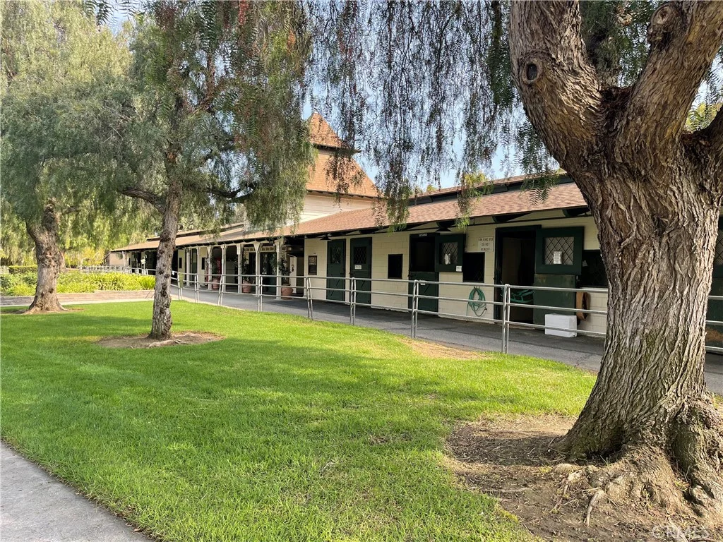 2190 Via Mariposa Unit B, Laguna Woods, CA 92637