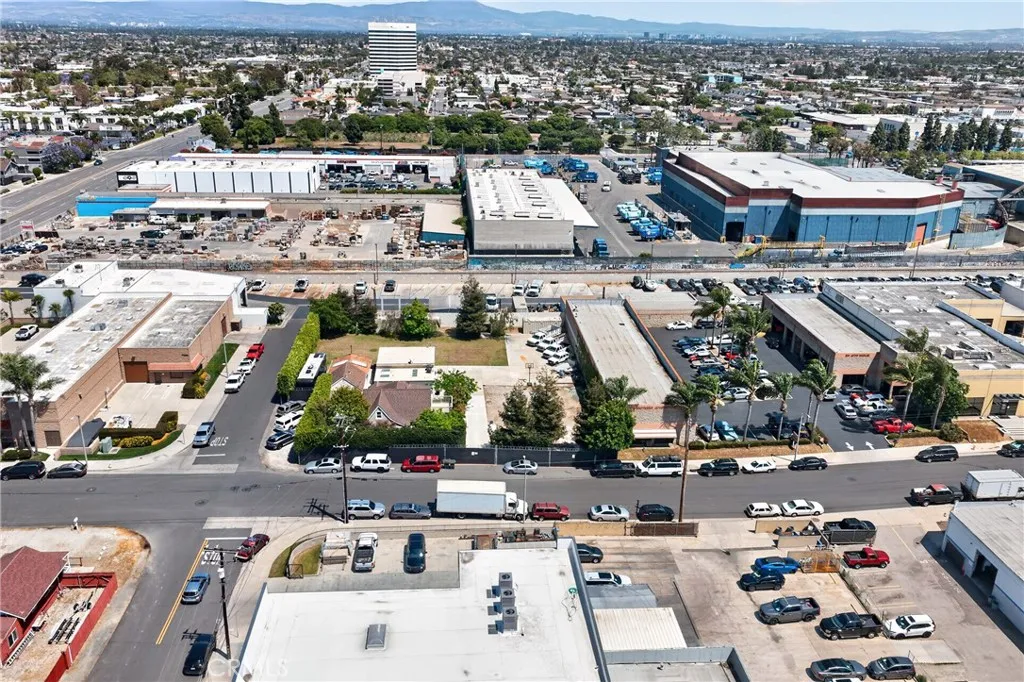 Additional image 59 of 17066 Palmdale Ln, Huntington Beach, CA 92647