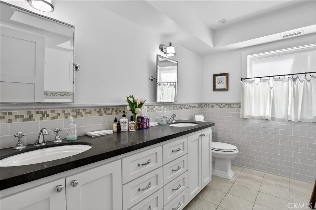 Additional image 95 of 17066 Palmdale Ln, Huntington Beach, CA 92647