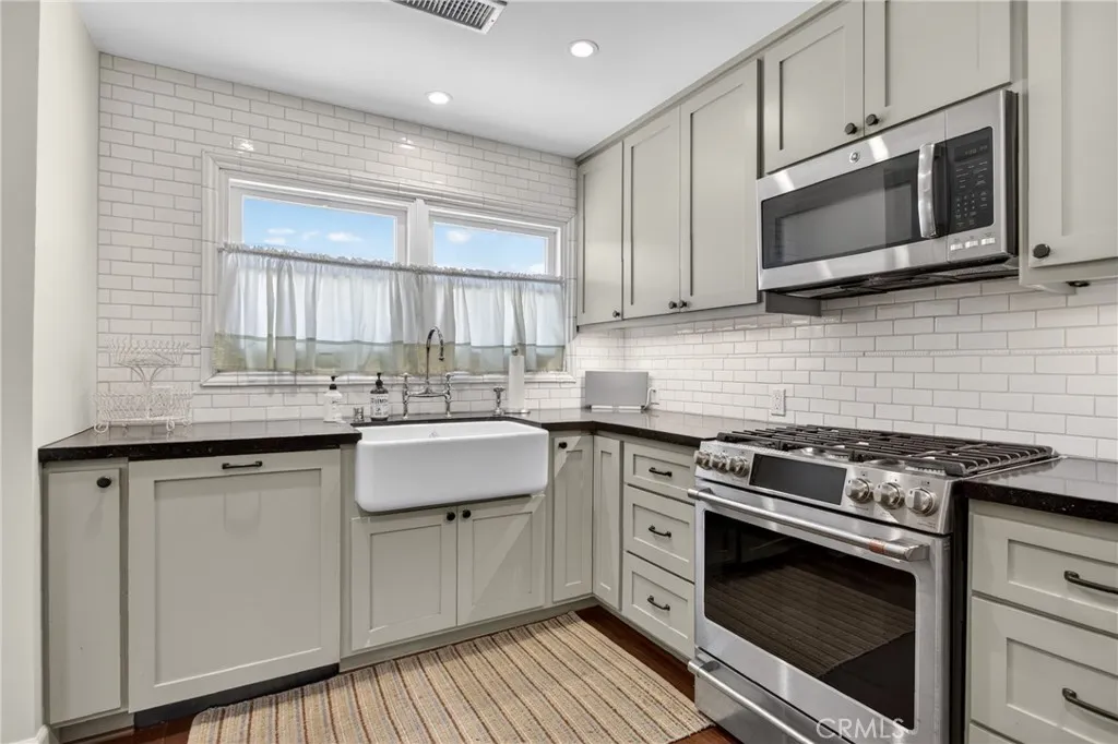 Additional image 25 of 17066 Palmdale Ln, Huntington Beach, CA 92647