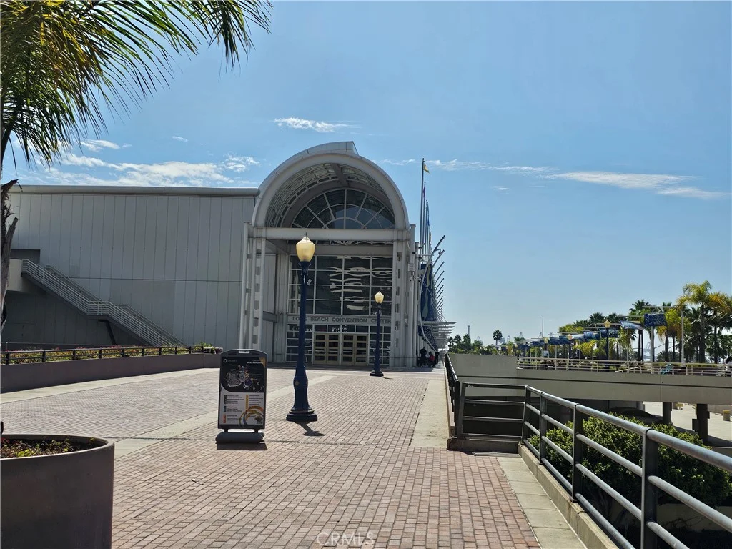 249 E Ocean Blvd, Long Beach, CA 90802 photo 2