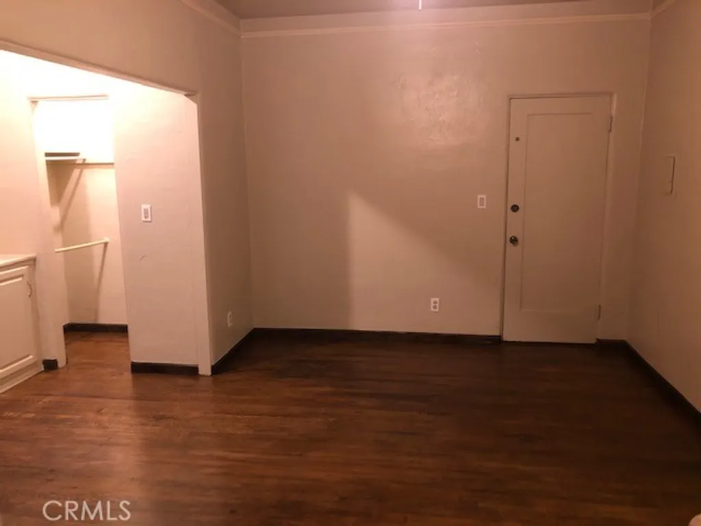 Additional image 14 of 723 E 3rd St, Long Beach, CA 90802