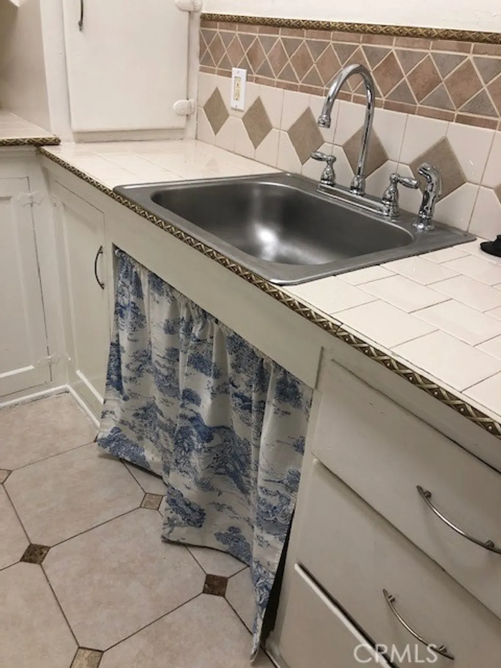 Additional image 5 of 723 E 3rd St, Long Beach, CA 90802