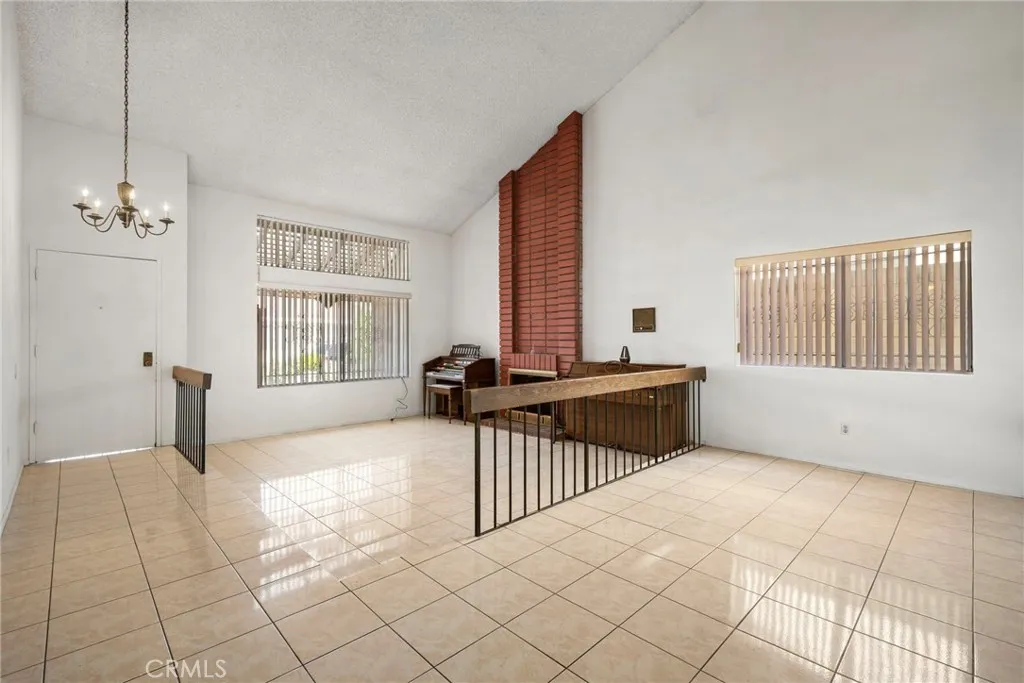 Additional image 8 of 818 W 213th Street, Torrance, CA 90502