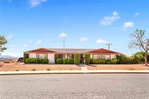 MLS: TR23094481