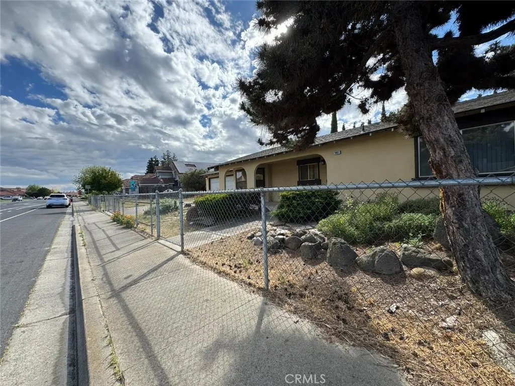 Additional image 7 of 1461 E D St, Oakdale, CA 95361