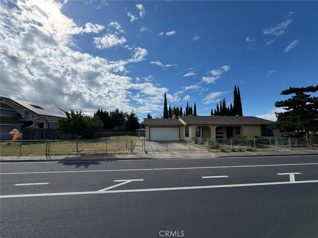 Additional image 6 of 1461 E D St, Oakdale, CA 95361