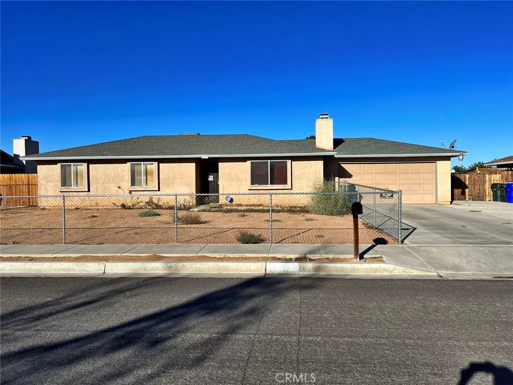 13448 Franceska Road, Apple Valley, CA 92308