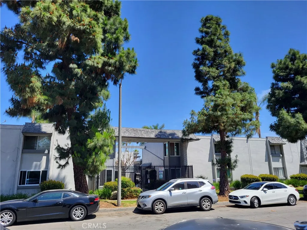 Additional image 4 of 5500 Ackerfield Ave Unit 304, Long Beach, CA 90805