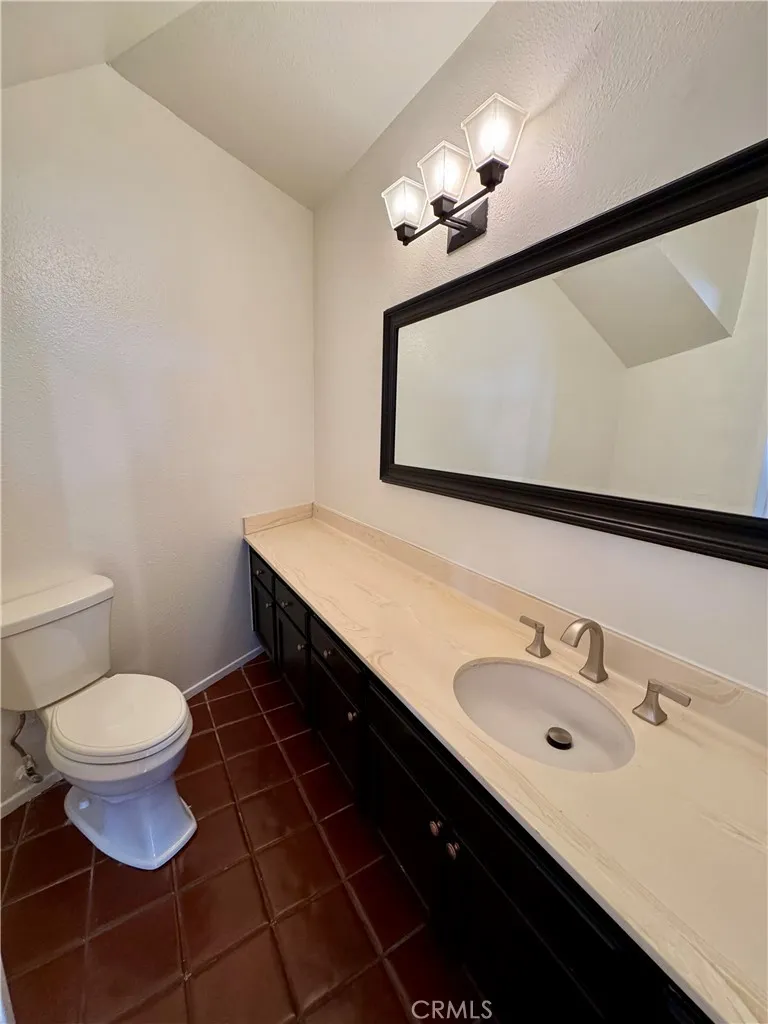 Additional image 46 of 1523 Windsor Road Unit 105B, Glendale, CA 91205