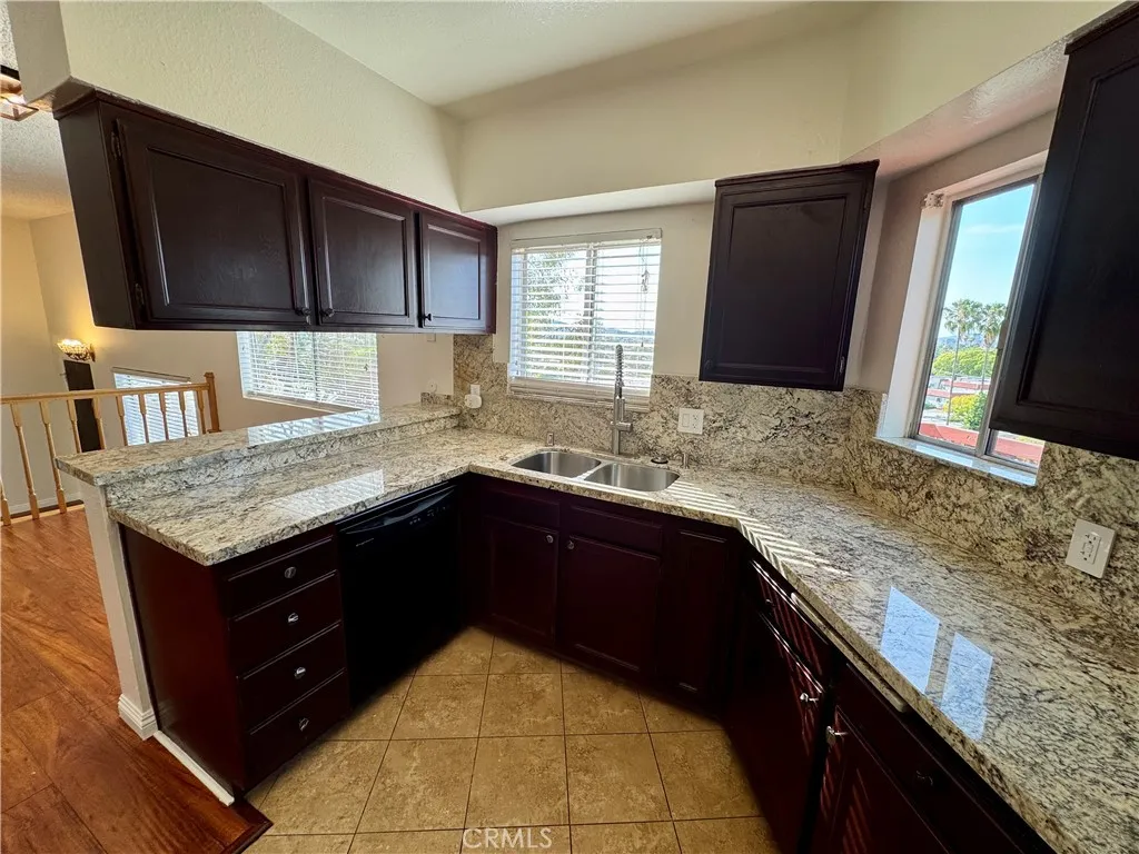 Additional image 42 of 1523 Windsor Road Unit 105B, Glendale, CA 91205