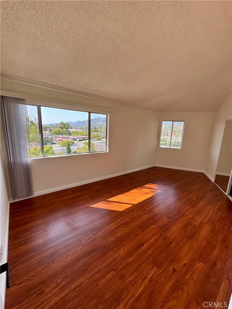 Additional image 53 of 1523 Windsor Road Unit 105B, Glendale, CA 91205