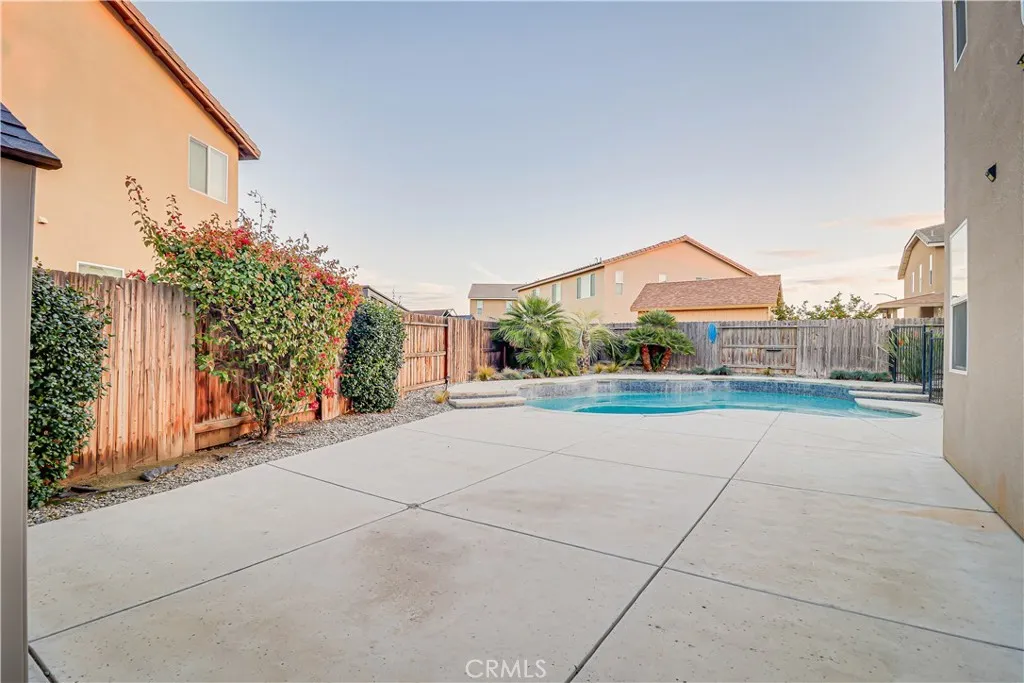 5005 Silvery Jewel, Bakersfield, CA 93313