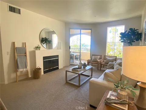 1301 Cabrillo Avenue Unit 316, Torrance, CA MLS: SB25080432