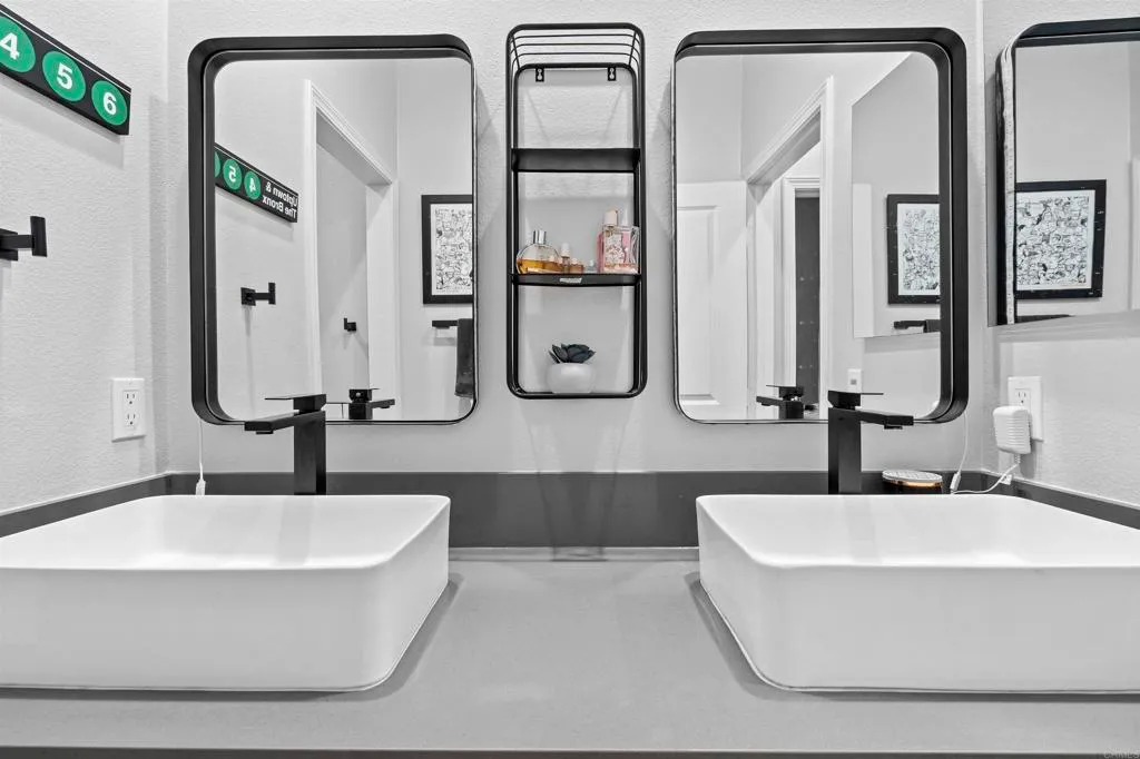 Additional image 78 of 1247 Corte Mendi, Chula Vista, CA 91911