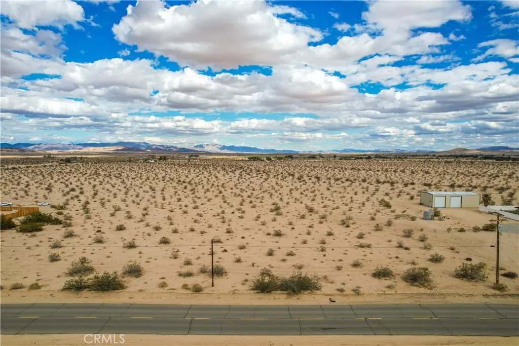 Additional image 31 of 101 Mesquite Springs Road, 29 Palms, CA 92277