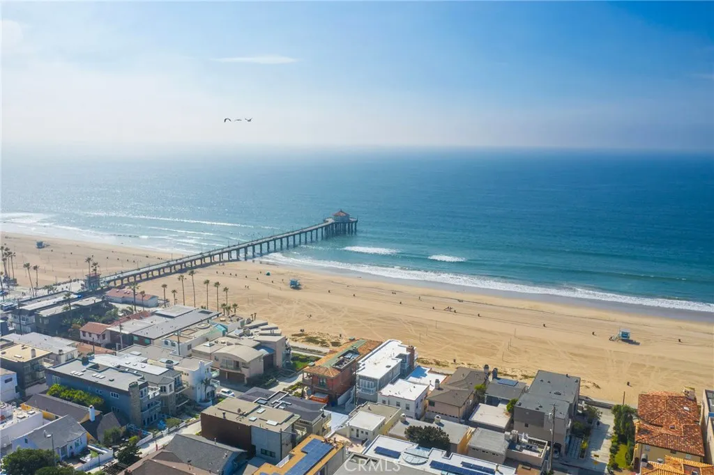 1140 Laurel Ave, Manhattan Beach, CA 90266