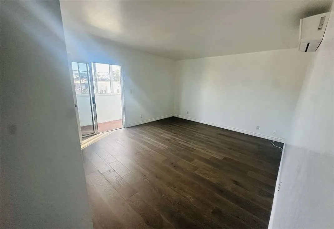 Additional image 24 of 36 Breeze Avenue Unit 4, Venice, CA 90291