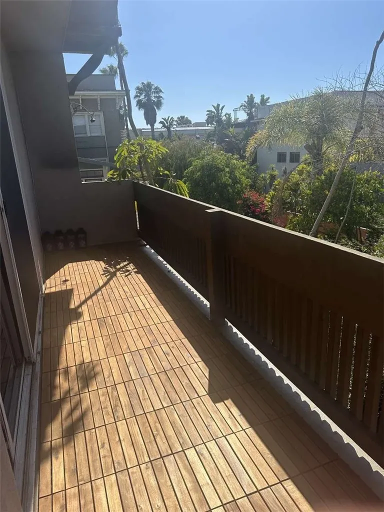 Additional image 22 of 36 Breeze Avenue Unit 4, Venice, CA 90291
