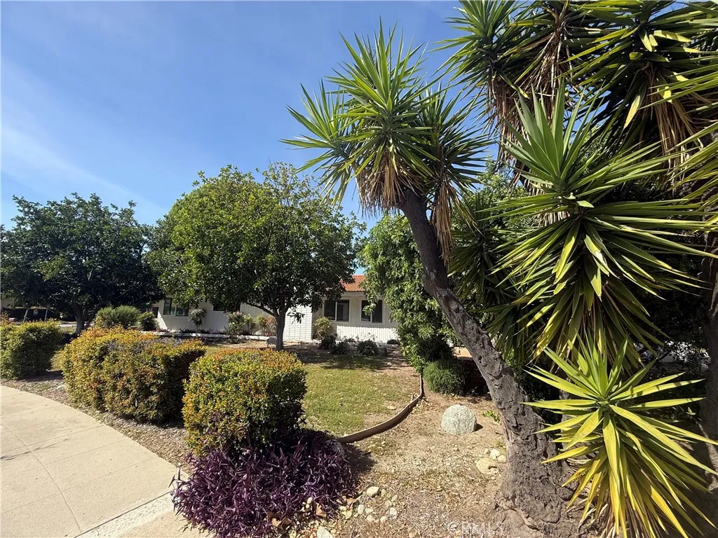 61 E Orange Grove Ave, Arcadia, CA 91006