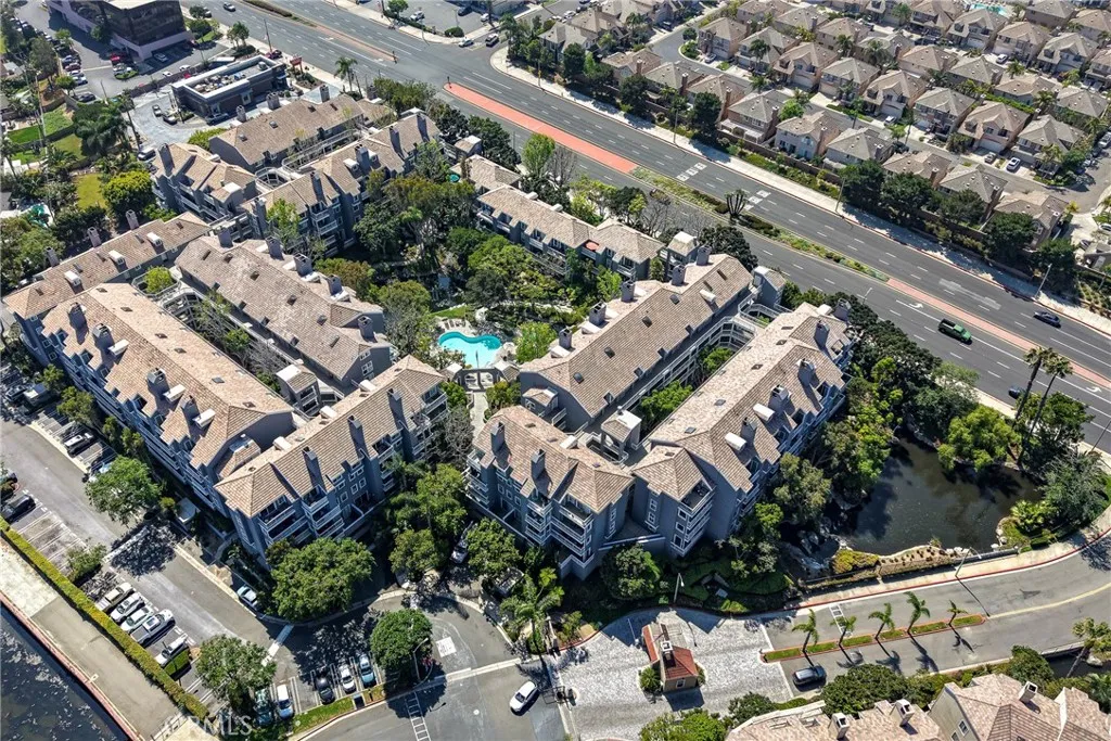 Additional image 109 of 20301 Bluffside Circle Unit 315, Huntington Beach, CA 92646