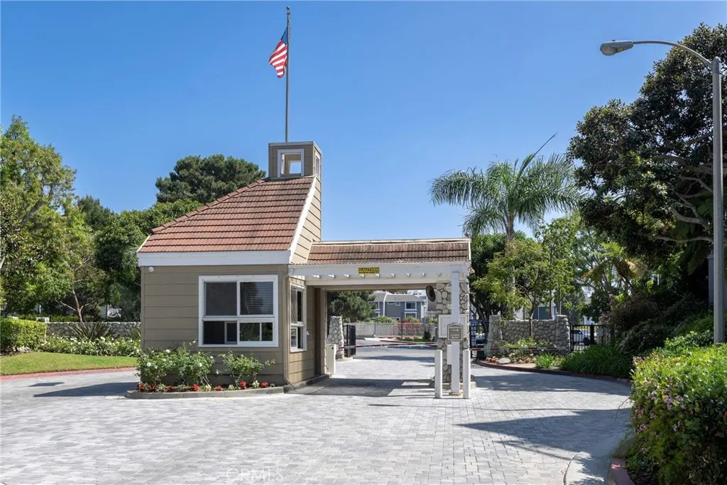 Additional image 92 of 20301 Bluffside Circle Unit 315, Huntington Beach, CA 92646