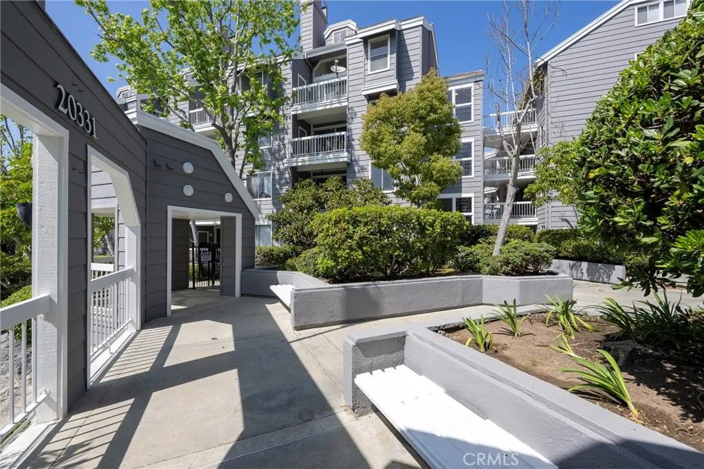 Additional image 100 of 20301 Bluffside Circle Unit 315, Huntington Beach, CA 92646