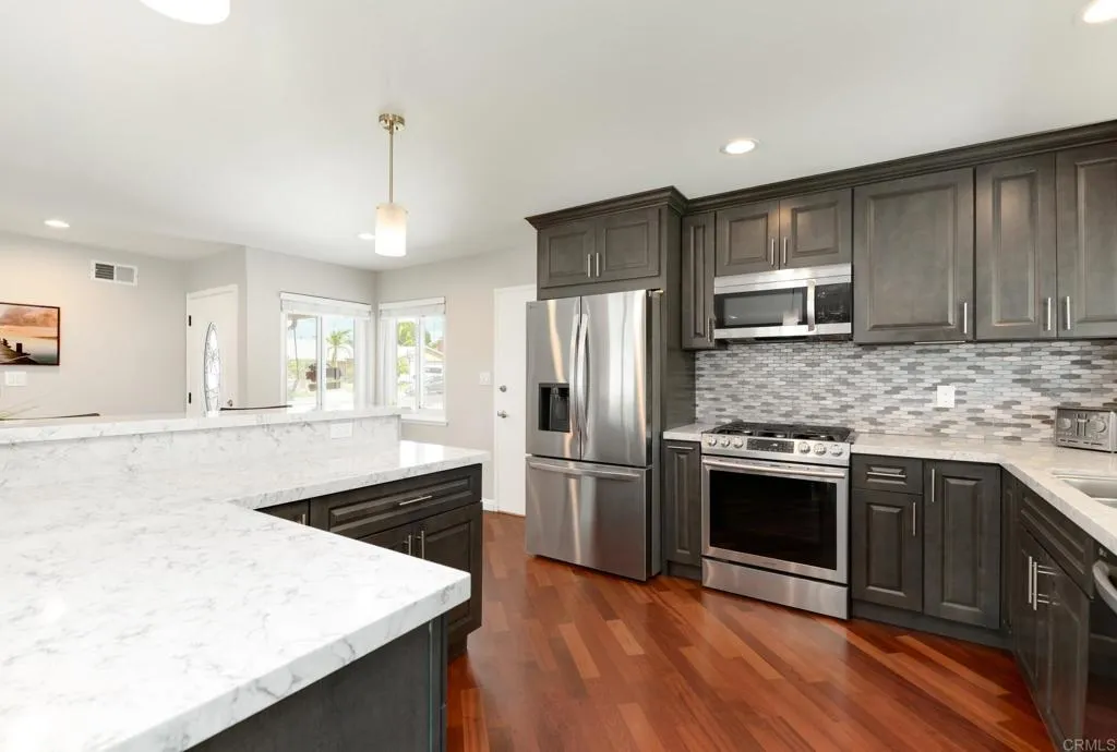 Additional image 39 of 8373 Lake Baca Drive, San Diego, CA 92119