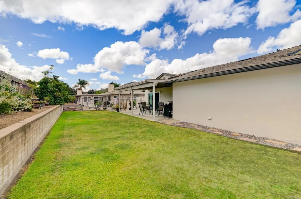 Additional image 53 of 8373 Lake Baca Drive, San Diego, CA 92119