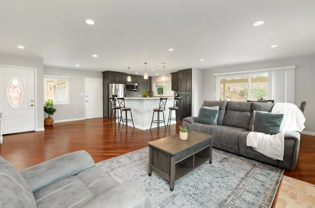 Additional image 35 of 8373 Lake Baca Drive, San Diego, CA 92119