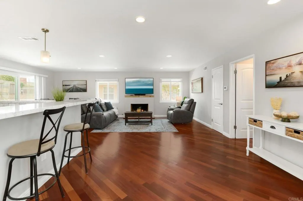 Additional image 4 of 8373 Lake Baca Drive, San Diego, CA 92119