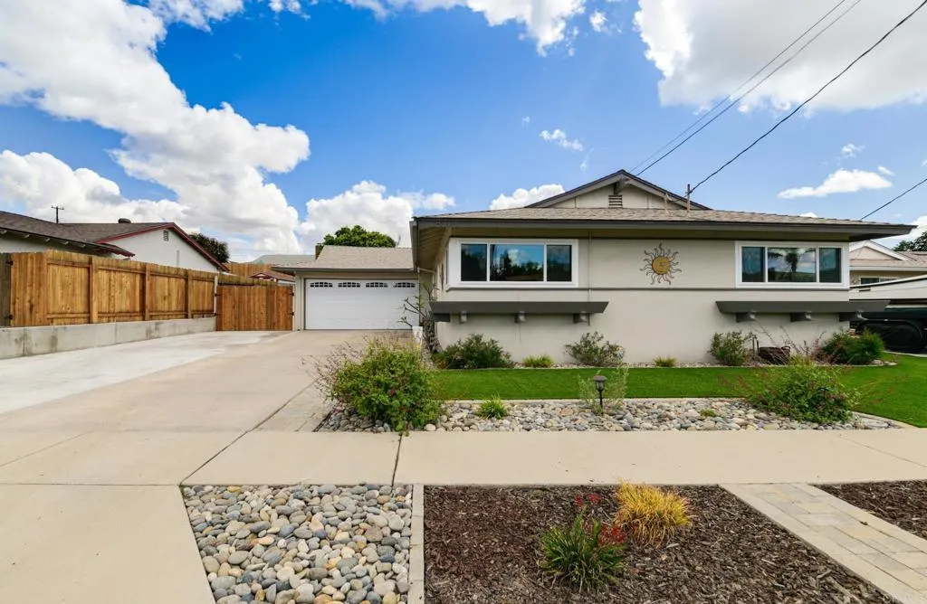 Additional image 29 of 8373 Lake Baca Drive, San Diego, CA 92119