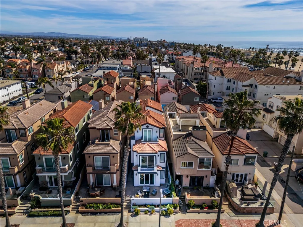 116 11th St, Huntington Beach, CA 92648