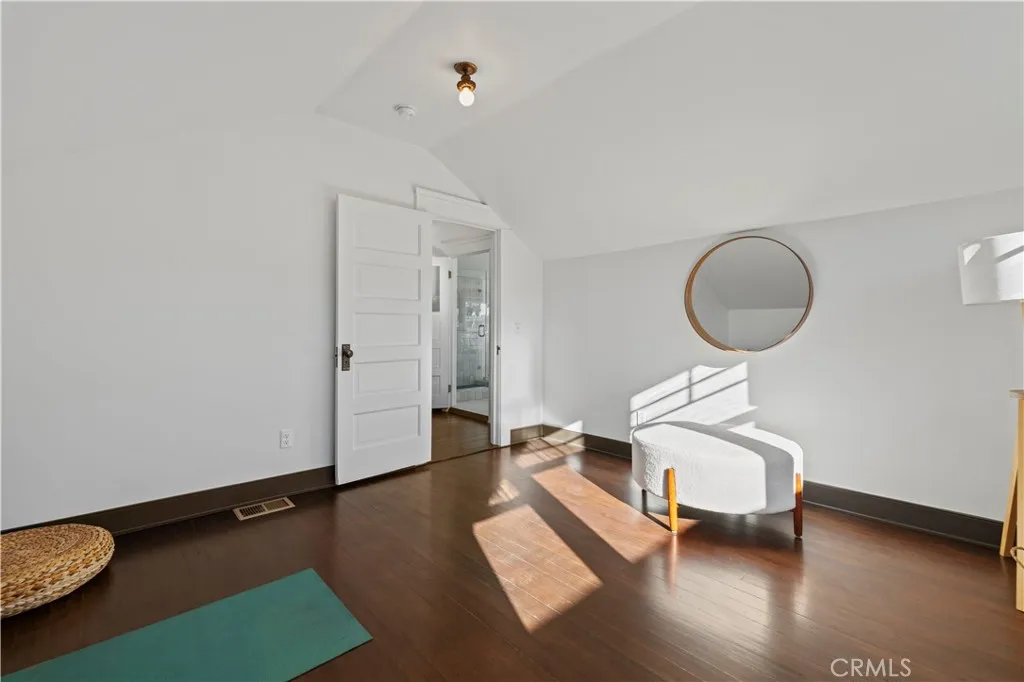 Additional image 134 of 525 Nolden St, Los Angeles, CA 90042