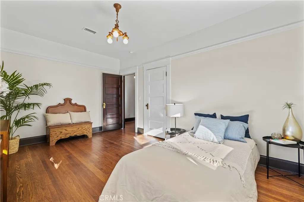 Additional image 41 of 525 Nolden St, Los Angeles, CA 90042