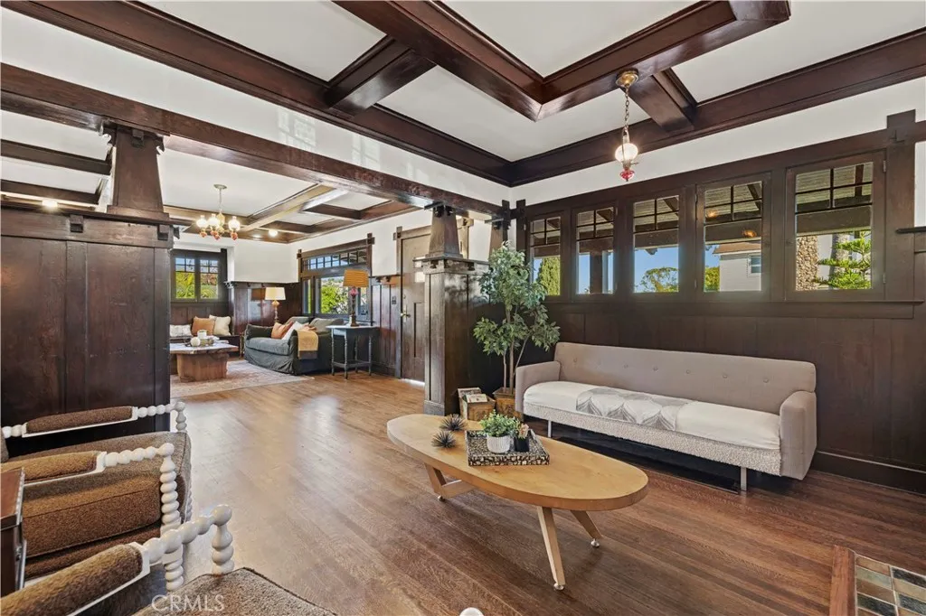 Additional image 88 of 525 Nolden St, Los Angeles, CA 90042