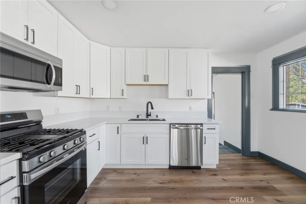 Additional image 42 of 137 W 84th Place, Los Angeles, CA 90003