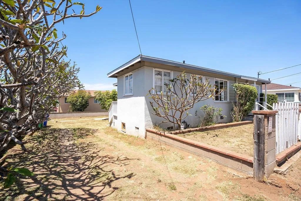 Additional image 20 of 2726 Comstock St, San Diego, CA 92111