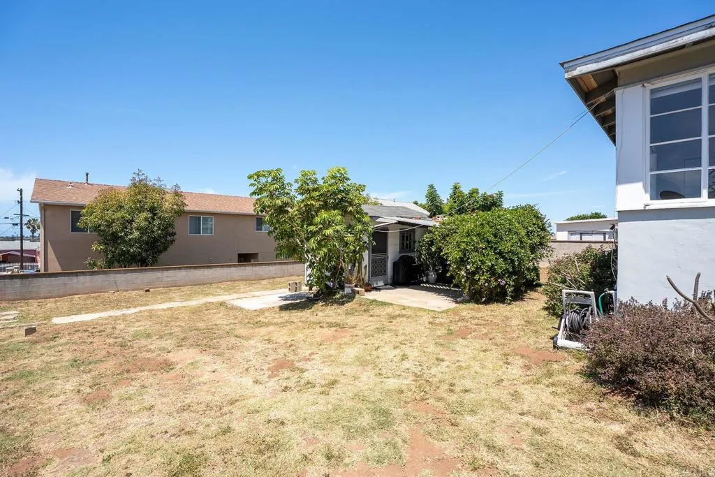 Additional image 43 of 2726 Comstock St, San Diego, CA 92111