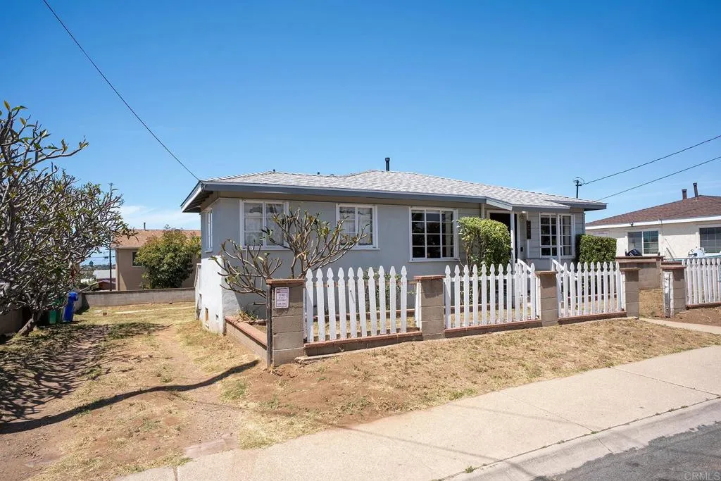Additional image 40 of 2726 Comstock St, San Diego, CA 92111