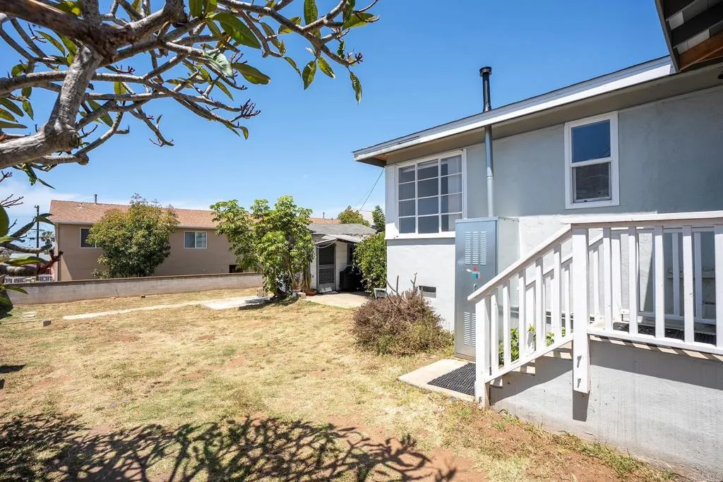 Additional image 19 of 2726 Comstock St, San Diego, CA 92111