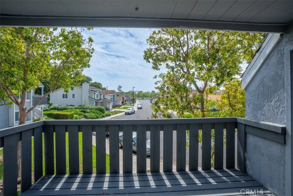 Additional image 48 of 44 Fallbrook, Irvine, CA 92604