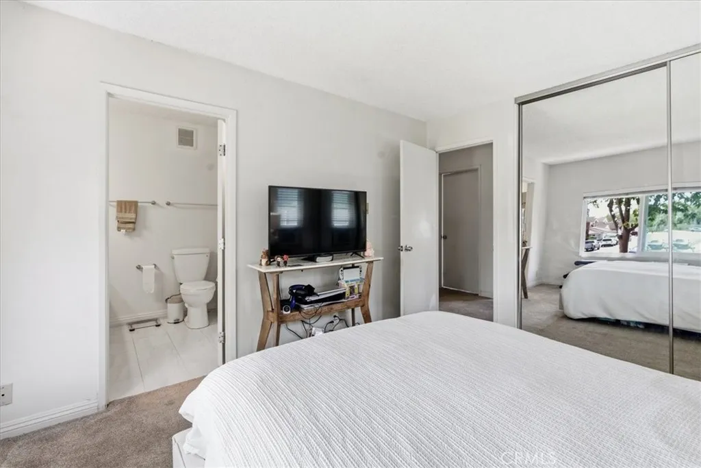 Additional image 17 of 44 Fallbrook, Irvine, CA 92604