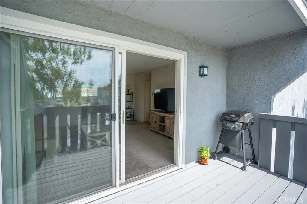 Additional image 47 of 44 Fallbrook, Irvine, CA 92604