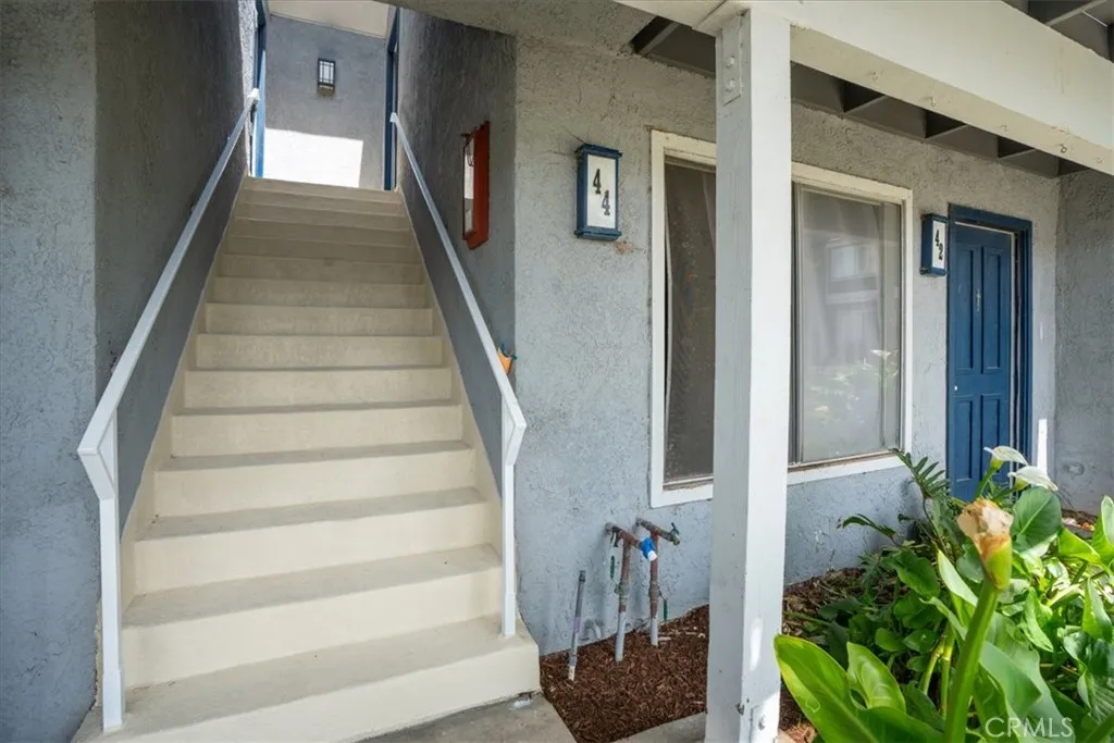 Additional image 3 of 44 Fallbrook, Irvine, CA 92604